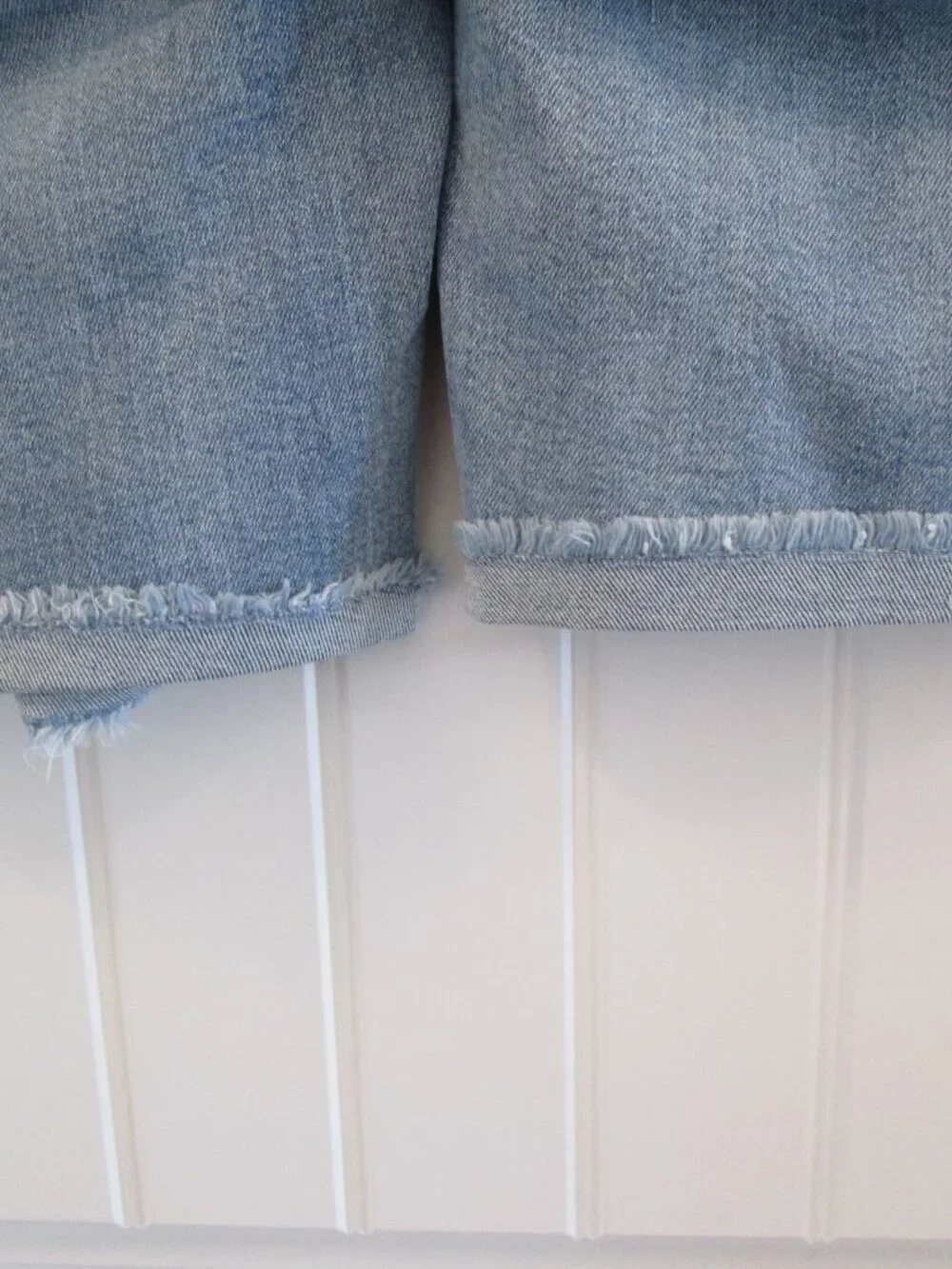 Judy Blue High Waisted Distressed Denim Shorts – Size XL – New With Tags
